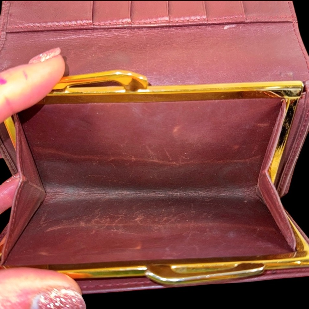 Cartier Trifold Snap Button Wallet with Kiss-Lock - Picture 12 of 16
